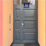 Zwischen Schönbrunn und dem City Center. Apt. 29